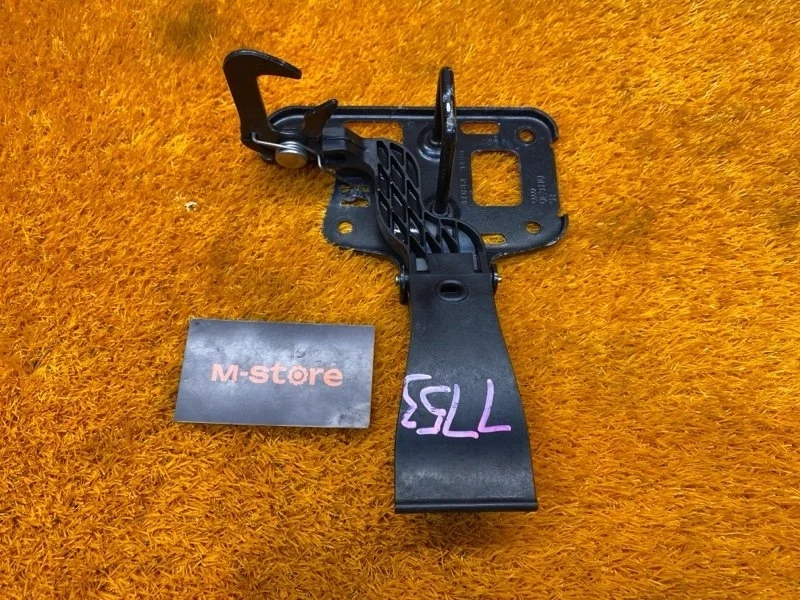 Замок капота Audi A5 2015 8T0823480 8T CDNC