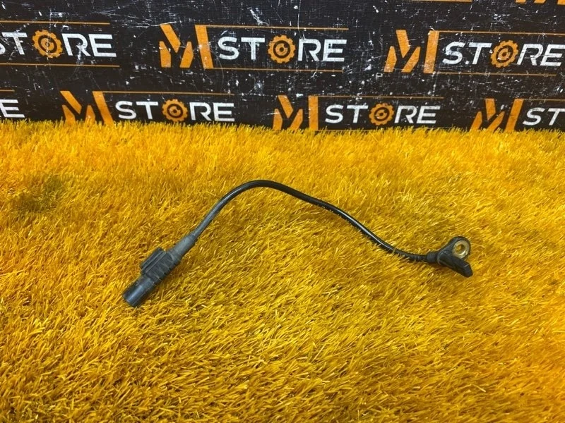 Датчик ABS Mercedes-Benz M-Class 2006 A1649058300 W164 272.967, задний левый