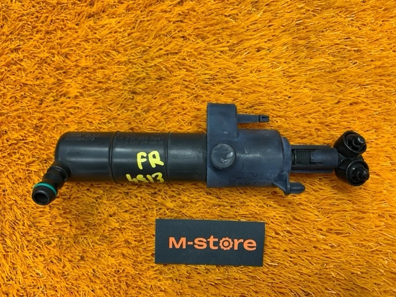 Форсунка омывателя фары Mercedes-Benz E-Class 2009 A2128600047 W212 272.952, правая