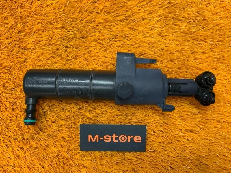 Форсунка омывателя фары Mercedes-Benz E-Class 2011 A2128600047 W212 276.952, правая