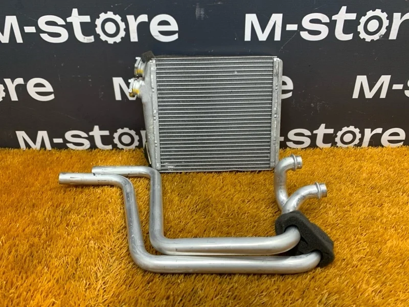 Радиатор печки Volvo Xc60 2013 30767275 DZ47 B4204T7