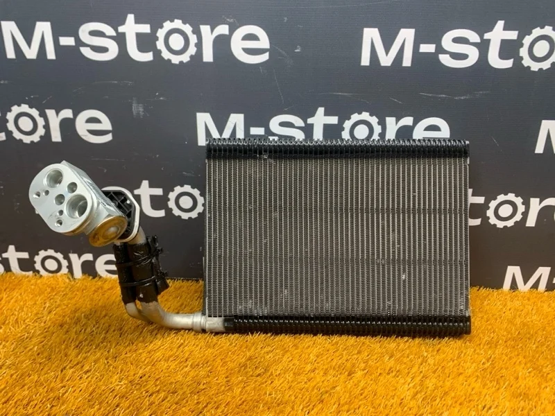 Испаритель кондиционера Bmw 1-Series 2014 64116975554 F20 N13B16A