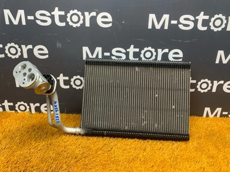 Испаритель кондиционера Bmw 3-Series 2012 64116975554 F30 N20B20A