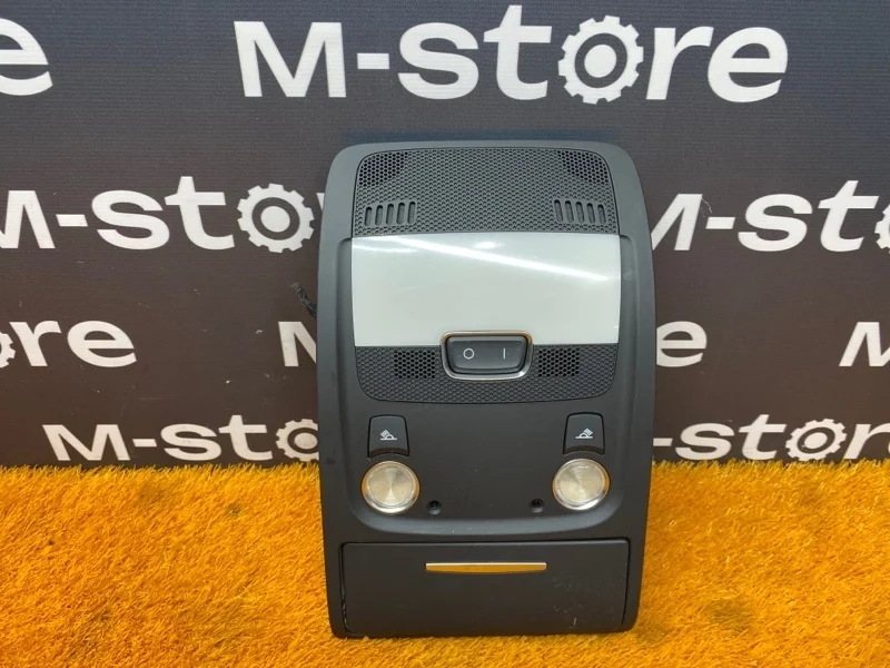 Плафон освещения Audi A5 2013 8T0947135BF 8T CDN, передний