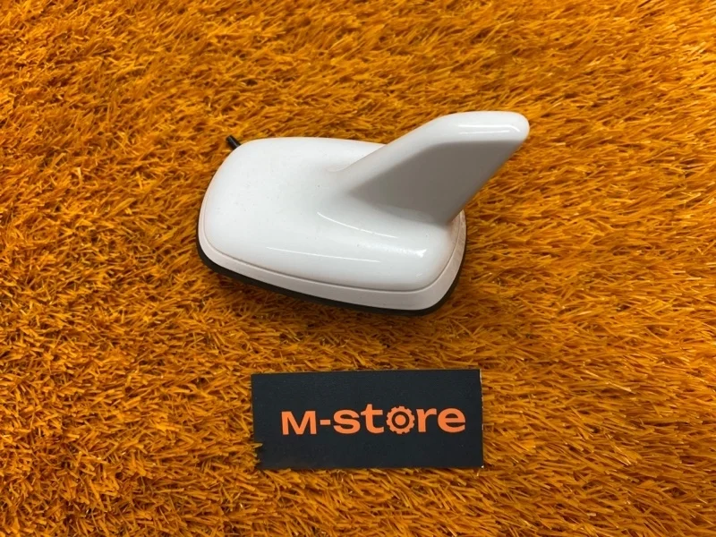 Антенна на крышу Audi A5 2013 4G0035503E 8T CDN