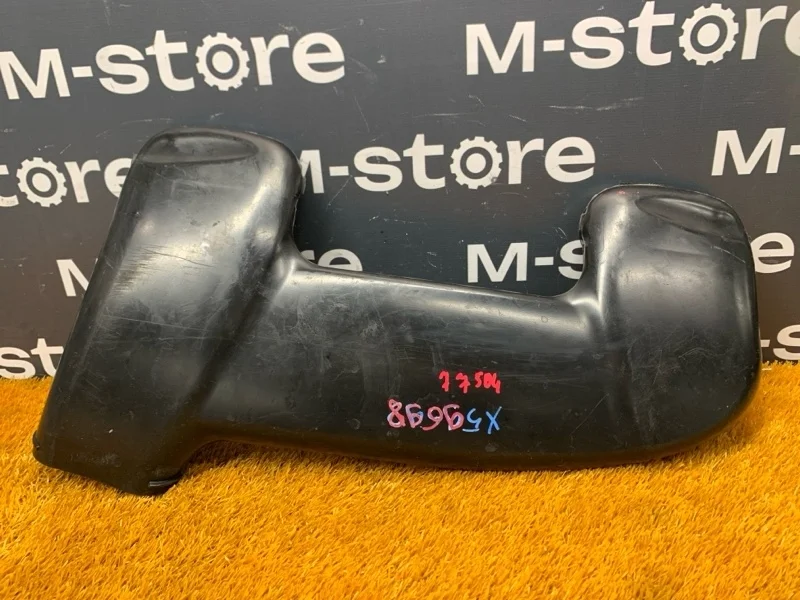 Воздухозаборник Bmw X5 2013 13718570289 F15 N57D30A