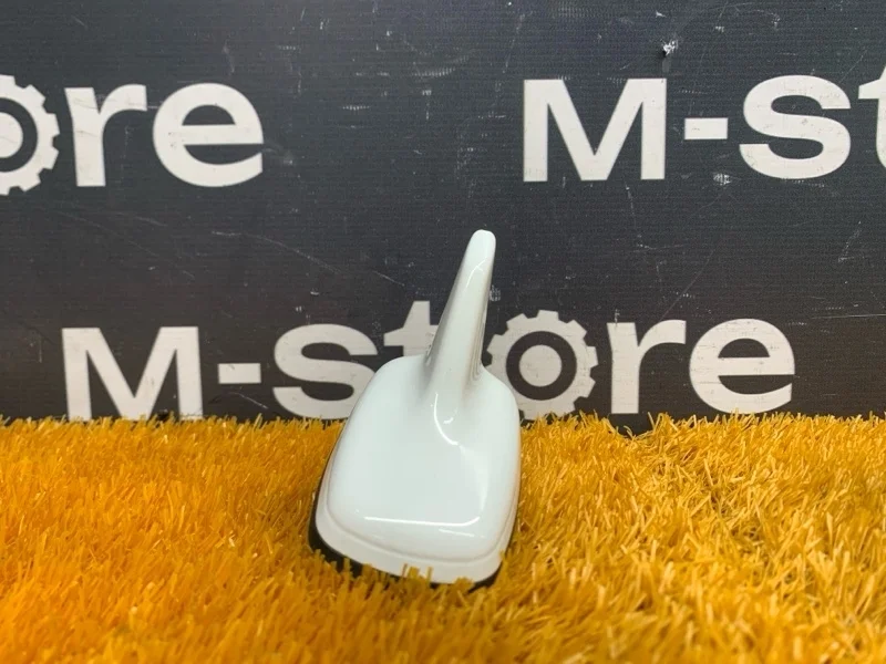 Антенна на крышу Audi A7 2011 4G0035503E 4G CGWB