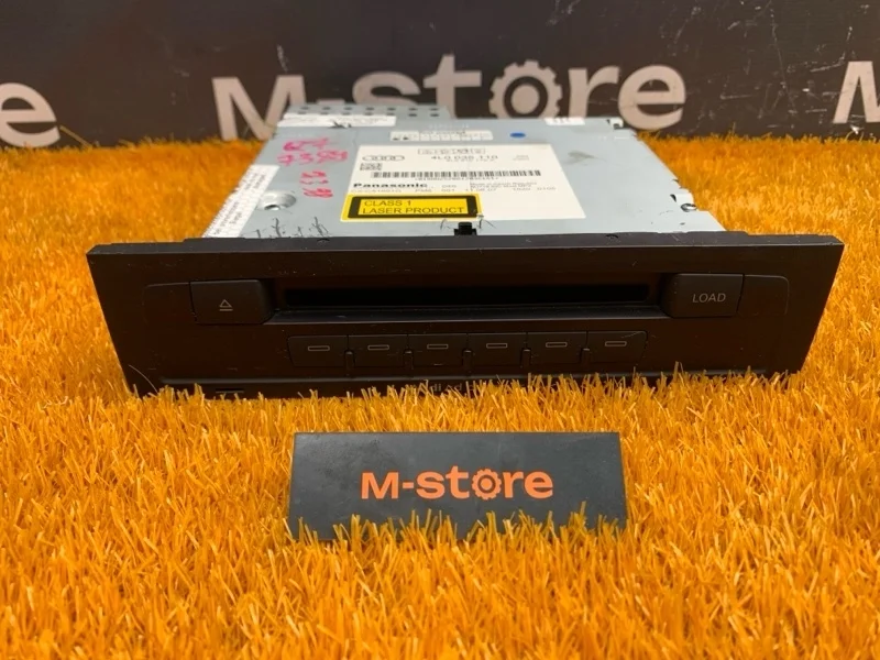 Блок навигации Audi Q7 2007 4L0910110A 4LB BAR