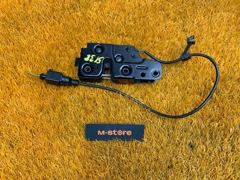 Замок капота Audi A4 2013 8K0823509F B8/8K CDNB