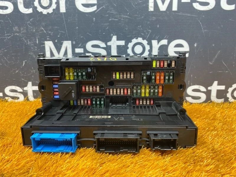 Блок предохранителей BMW 5-Series 2010 9210861 F10 N52B30A