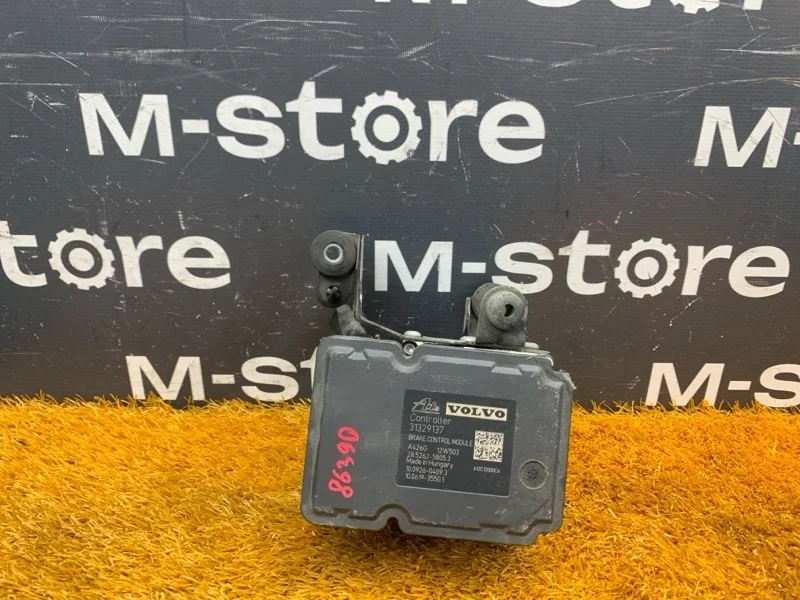 Блок ABS Volvo Xc60 2013 31329137 DZ47 B4204T7