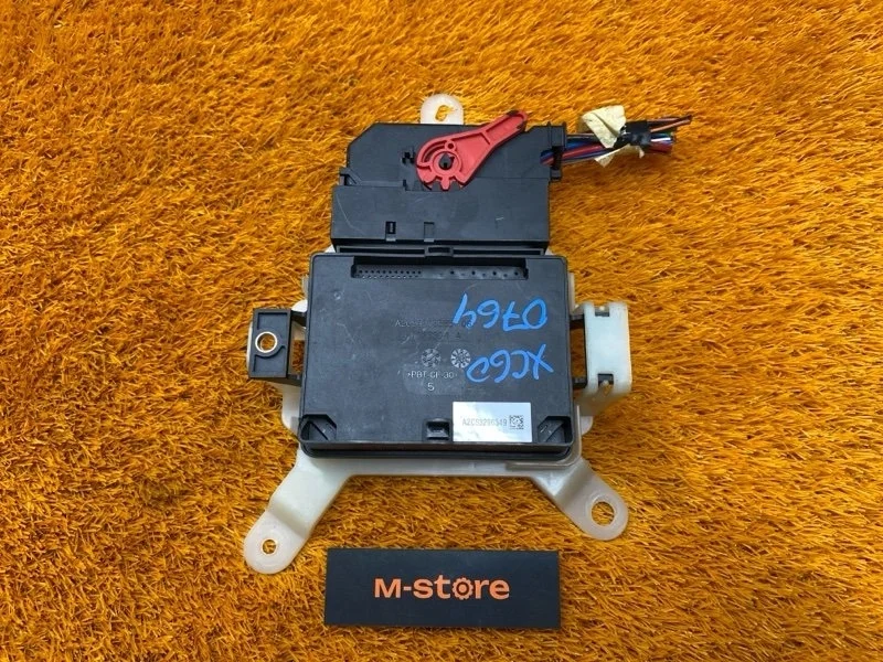 Блок управления стояночным тормозом Volvo Xc60 2013 31341542 DZ47 B4204T7