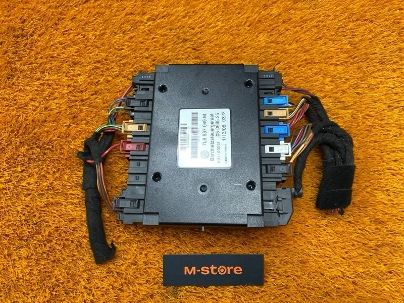 Блок комфорта Volkswagen Touareg 2006 7L6937049M 7L BMV