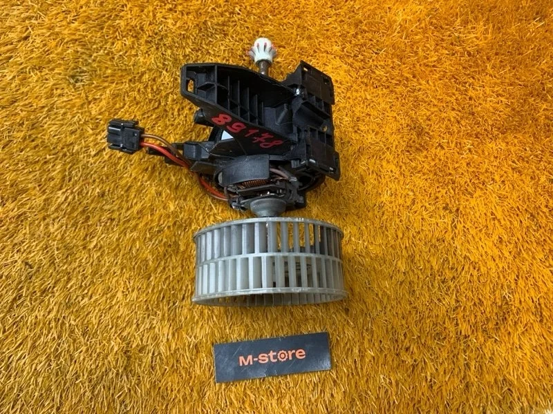 Мотор печки Bmw 5-Series 2005 64116933910 E61 N52B30A