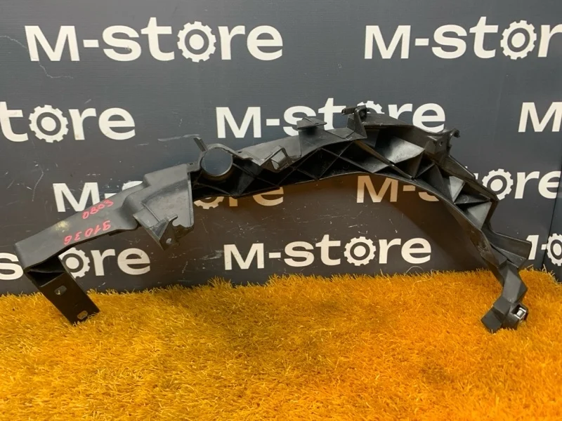 Кронштейн фары BMW 3-Series 2006 51647116707 E90 N52B25A, левый