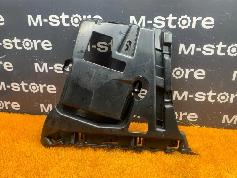 Крепление бампера BMW 3-Series 2014 51127256923 F30 N20B20B, заднее левое