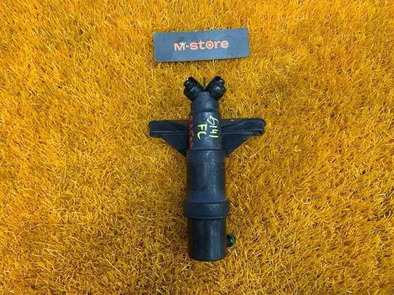 Форсунка омывателя фары BMW 5-Series 2005 61677038415 E61 N52B30A