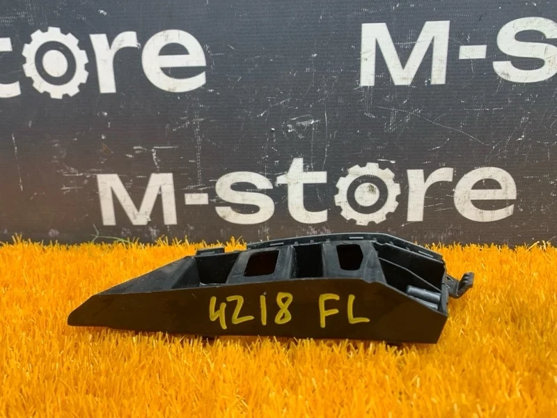 Крепление бампера Volkswagen Tiguan 2008 5N0807183A 5N CAW, переднее левое