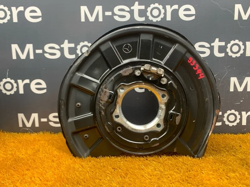 Кулак поворотный Mercedes-Benz Cls-Class 2012 A2123500241 W218 276.952, задний правый