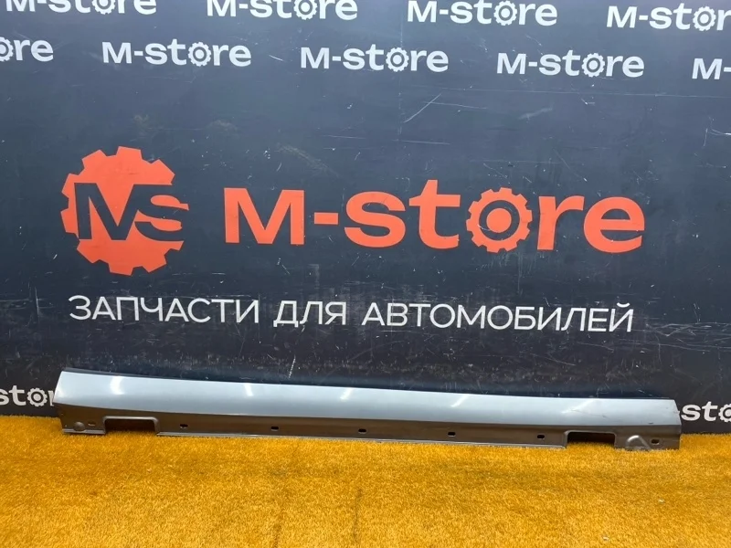 Накладка на порог Mercedes-Benz E-Class 2009 A2126900840 W212 272.980, правая