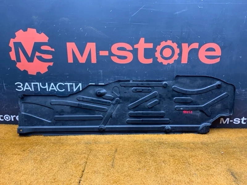 Защита днища кузова Mercedes-Benz CLK-Class 2004 A2036190138 C209 112.955, левая