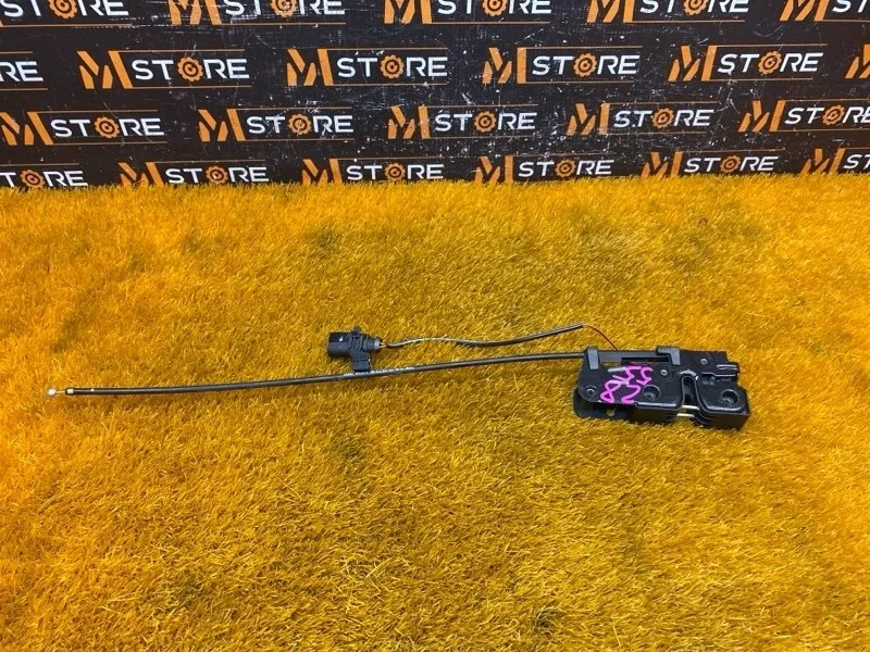 Замок капота Audi Q7 2008 4L0823509 4LB BHK