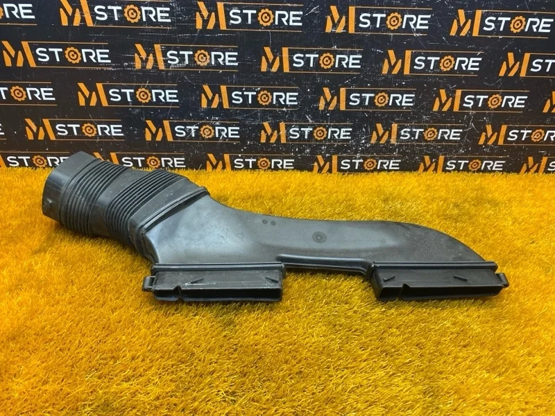 Воздухозаборник BMW 5-Series 2012 13717541737 F10 N47D20C