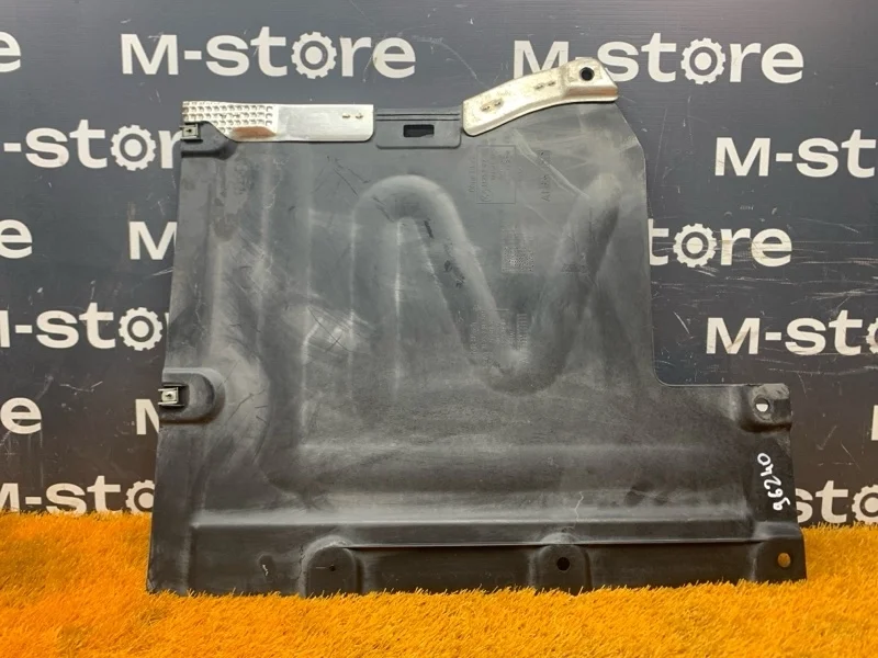 Защита днища кузова BMW 1-Series 2009 51757163562 E87 N46B20B, задняя правая