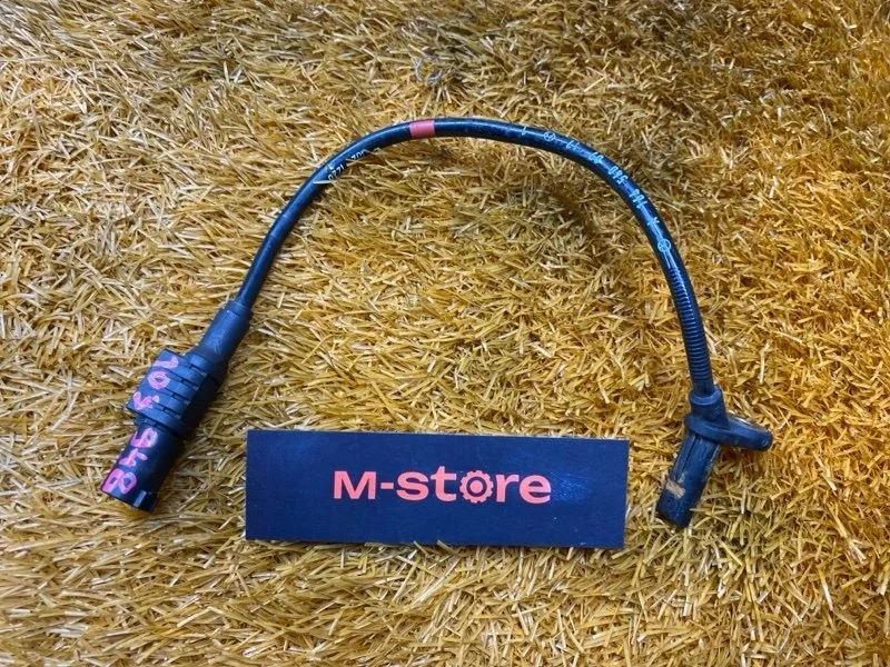 Датчик ABS Mercedes-Benz M-Class 2006 A1645400717 W164 272.967, задний правый