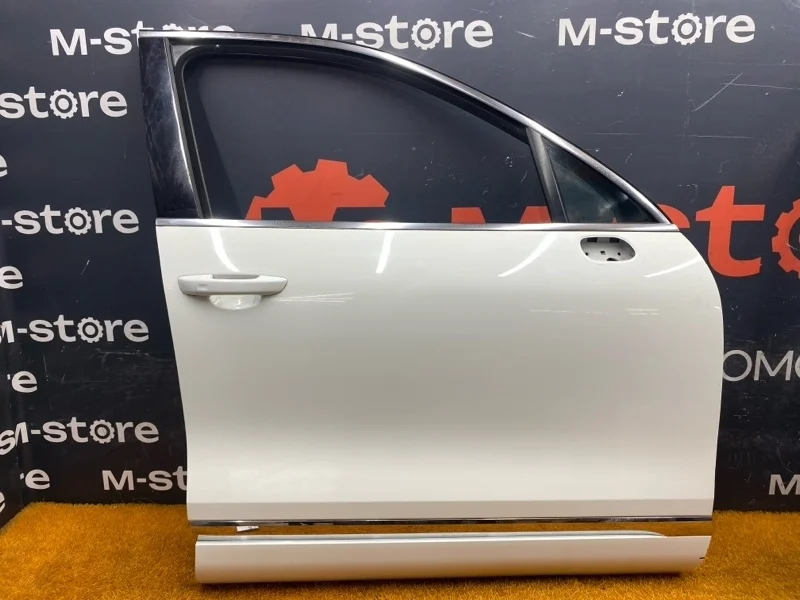 Дверь Volkswagen Touareg 2014 7P0831056 7P CGRA, передняя правая
