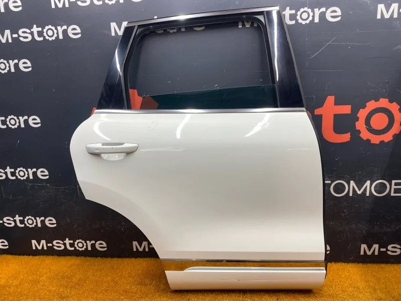 Дверь Volkswagen Touareg 2014 7P0833056 7P CGRA, задняя правая