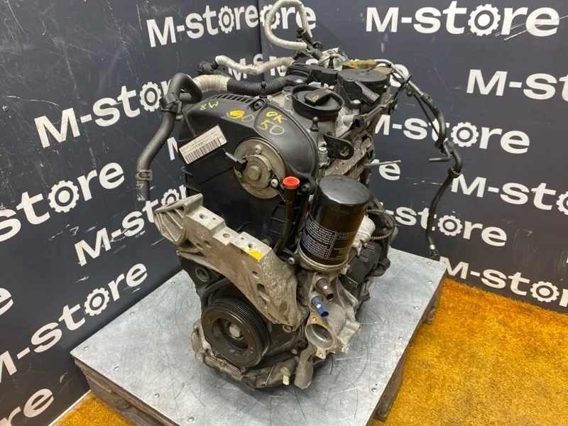 Двигатель Audi Q3 2012 06J100034R 8U CPSA