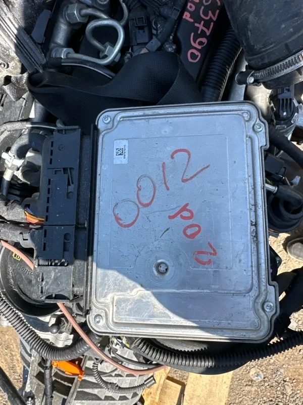 Блок управления двигателем Audi A6 2013 03L906018LB 4G2 CGLC