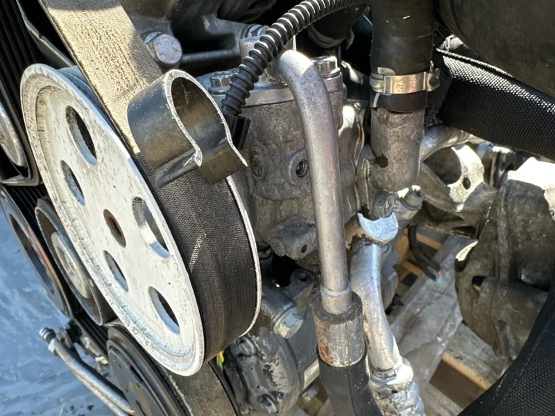 Насос гидроусилителя руля Audi A4 2010 8K0145153F B8 CAEA