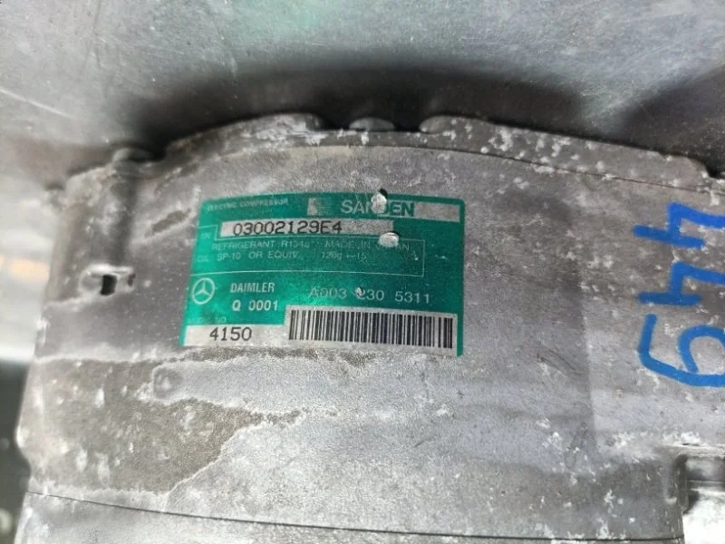 Компрессор кондиционера Mercedes-Benz S-Class 2010 A0032305311 W221 272.974