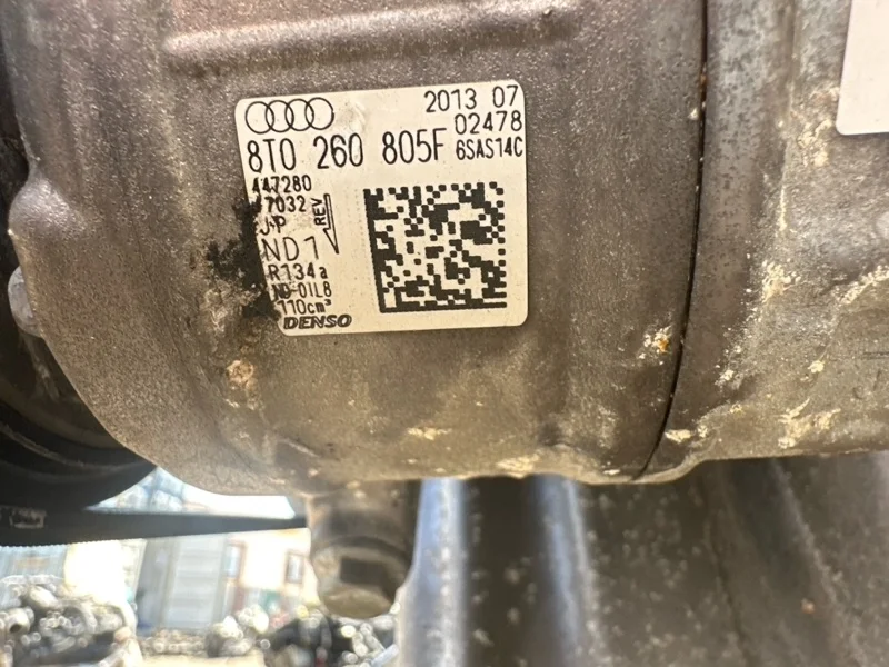 Компрессор кондиционера Audi A5 2013 8T0260805F 8TA CGLC