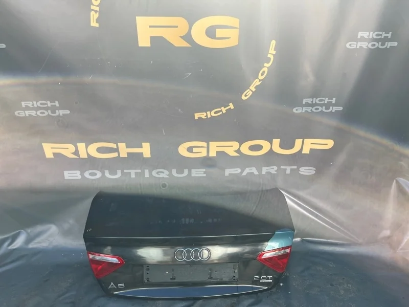 Крышка багажника Audi A5 2009 8T0827023AJ