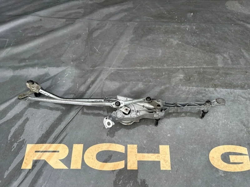 Трапеция дворников Mercedes-Benz E-Class 2014 A2128201240 W212 OM651, передняя