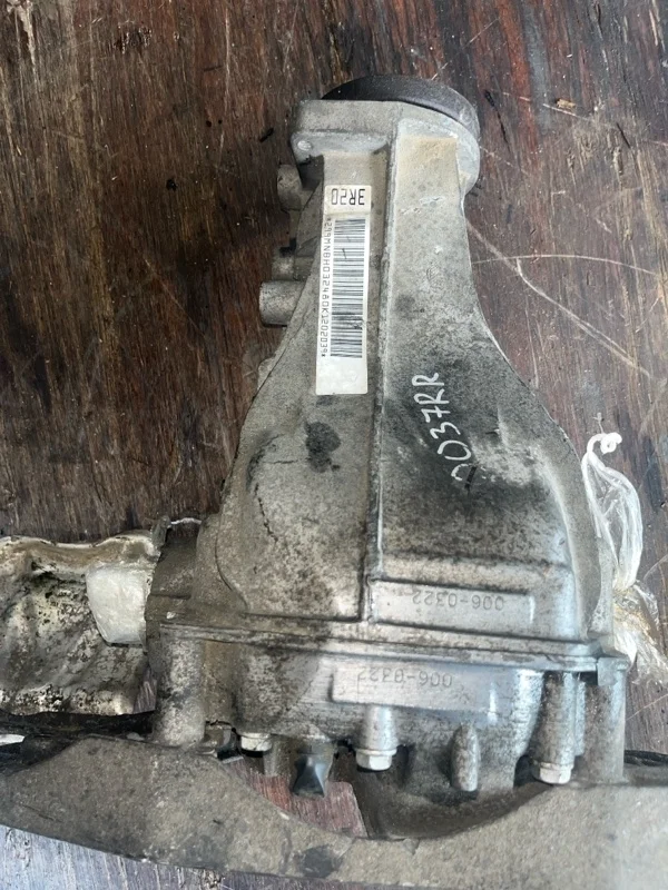 Редуктор моста Audi A6 2012 0BC500044A C7 CDUC, задний