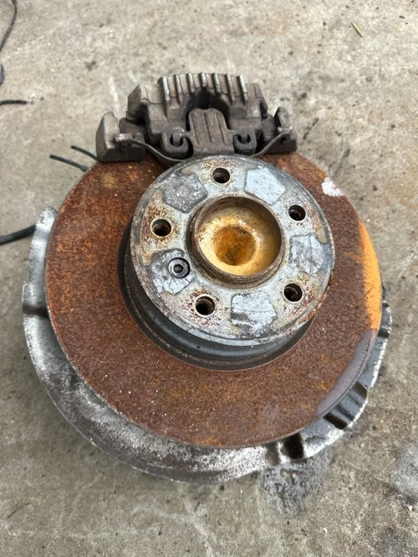 Ступица Bmw 5-Series 2009 34116864059 E60 N52B25A, задняя левая