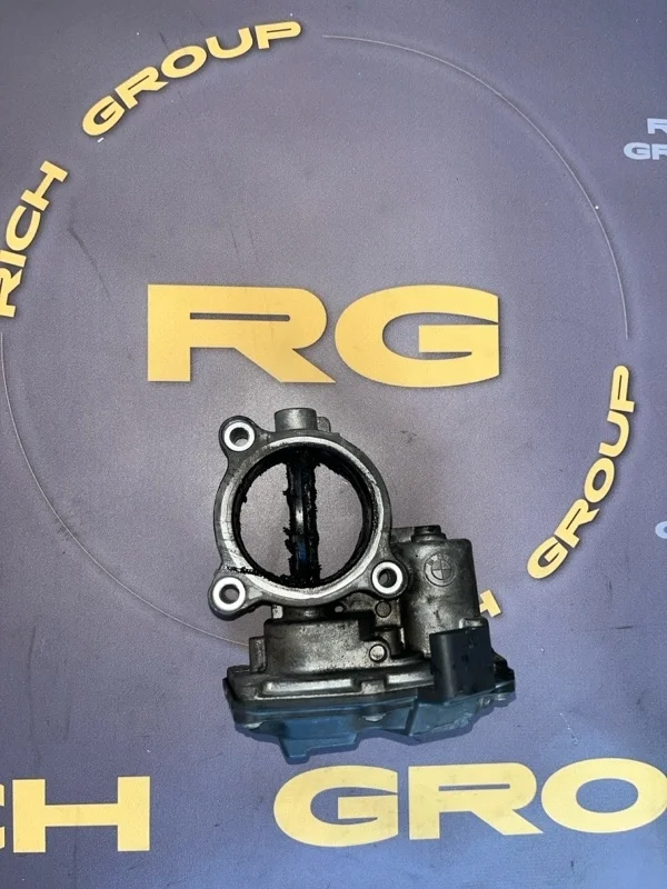 Дроссельная заслонка Bmw 5-Series 2011 13547810752 F10 N47D20C