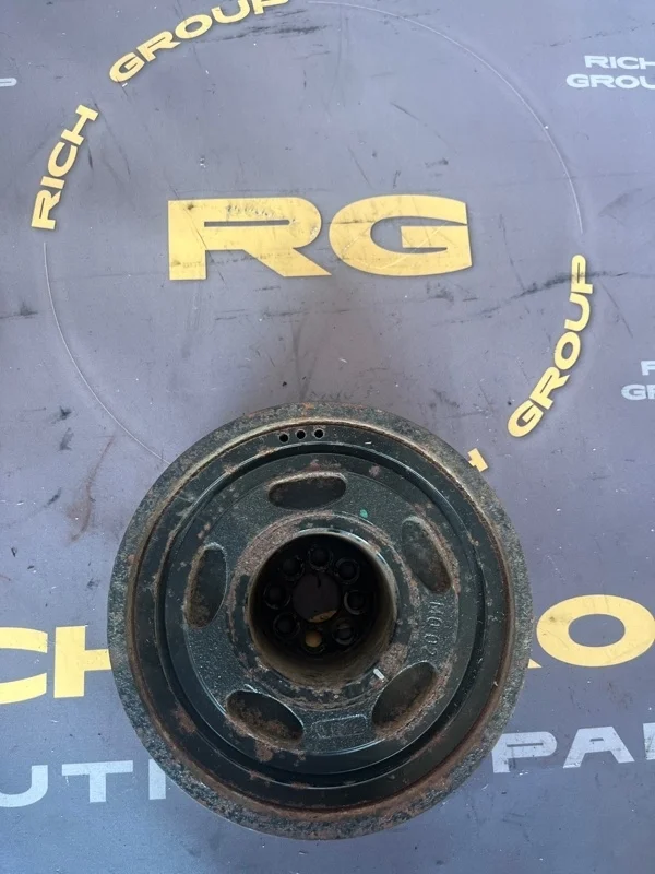 Шкив коленвала Audi A6 2011 06E105251E C7 CCAA