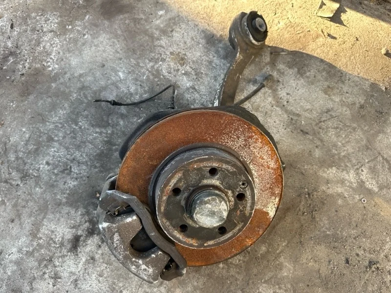 Ступица Mercedes-Benz E-Class 2015 A2123300025 W212 OM651, передняя правая