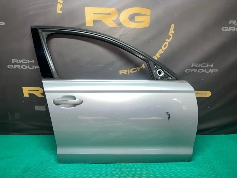 Дверь боковая Audi A6 2013 4G0831052 4G2 CGLC, передняя правая