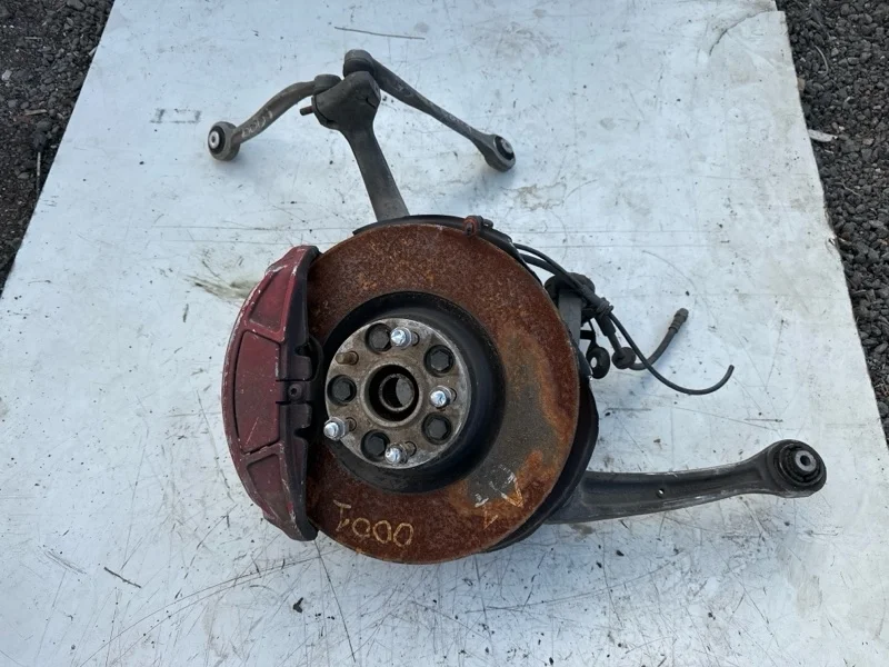 Ступица Audi A7 2012 4G0407253B 4G CGXB, передняя левая