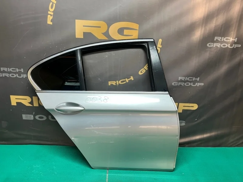 Дверь боковая Bmw 5-Series 2010 41009628756 F10 N52B30A, задняя правая