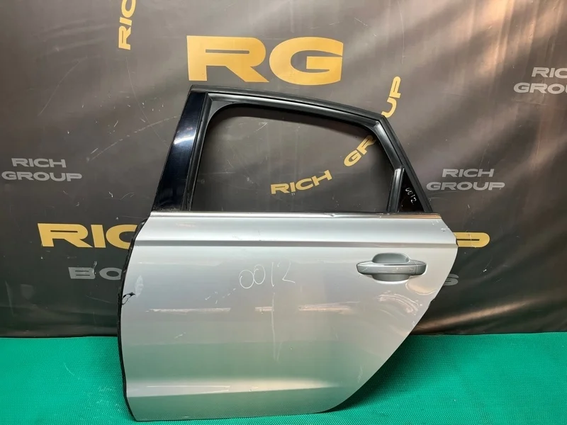 Дверь боковая Audi A6 2013 4G5833051 4G2 CGLC, задняя левая
