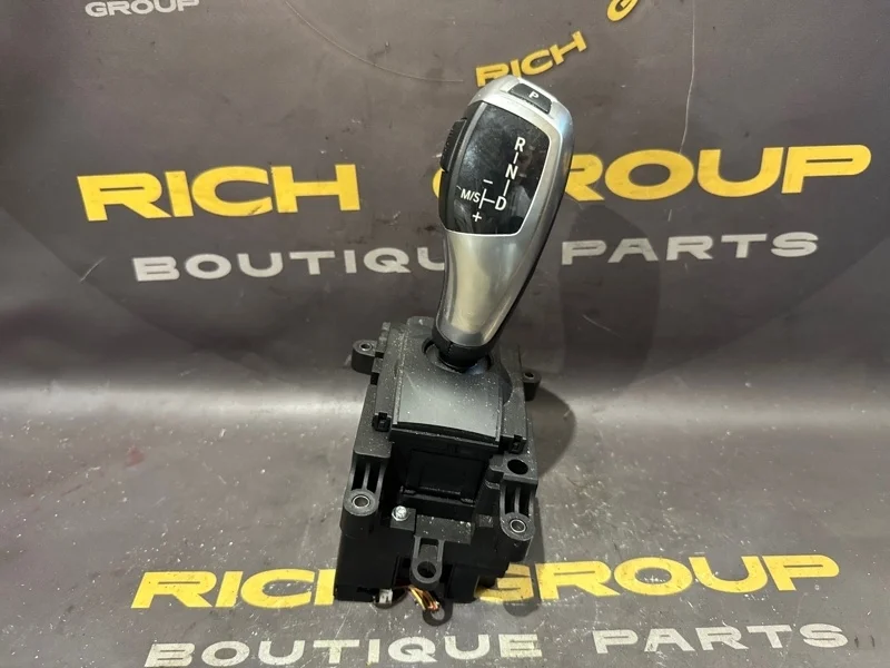 Селектор АКПП BMW 5-Series 2012 61317950390 F10 N47D20C