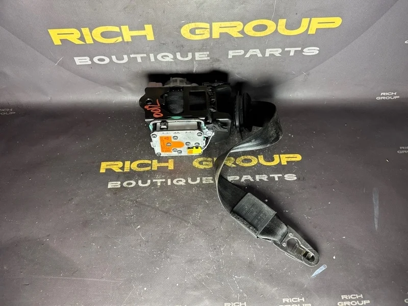 Ремень безопасности Audi A6 2013 4G8857706M 4G2 CGLC, передний правый