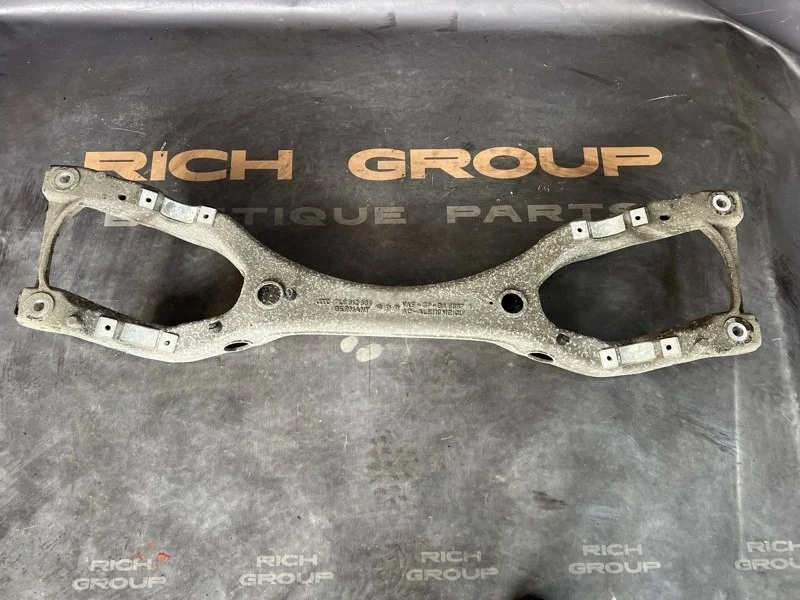 Балка подвески Audi Q7 2008 7L8512389 4L BTR, задняя